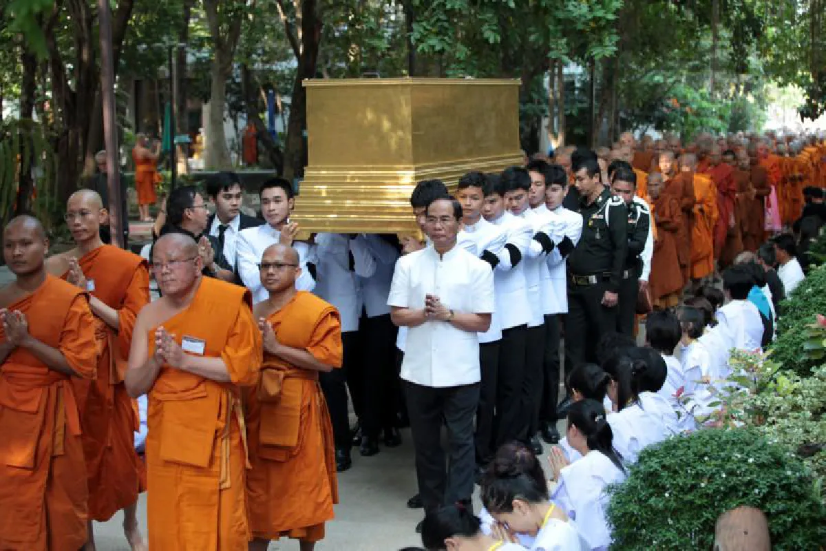 เคลื่อนสังขารหลวงพ่อปัญญาพระราชทานเพลิงศพ5พ.ย.60