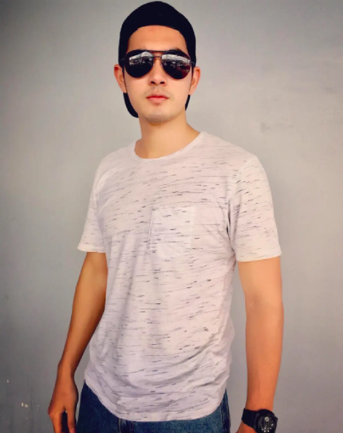 10 ภาพ พระเอกน้องใหม่ “เข้ม หัสวีร์” ที่มีความหน้าคล้าย "หนุ่ม ศรราม” มาก