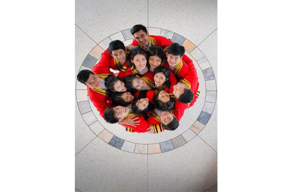 ขอแสดงความยินดีกับดุษฎีบัณฑิต มหาบัณฑิต และบัณฑิต จาก 3 พระจอมเกล้า  ในพิธีพระราชทานปริญญาบัตร ปีการศึกษา 2559