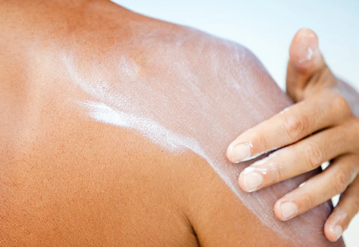 3 เทคนิคเลือกครีมกันแดดสำหรับผู้ชาย