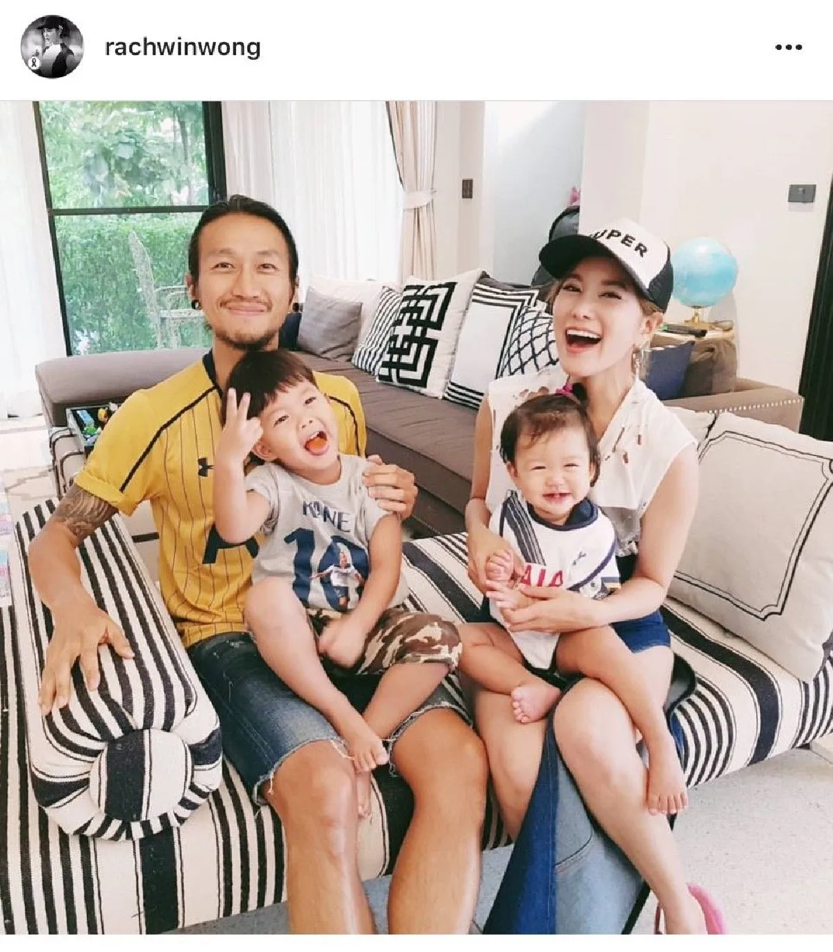 บ้านหลังใหญ่แสนอบอุ่นของ “ก้อย รัชวิน”  กับสไตล์โมเดิร์นและลงตัว