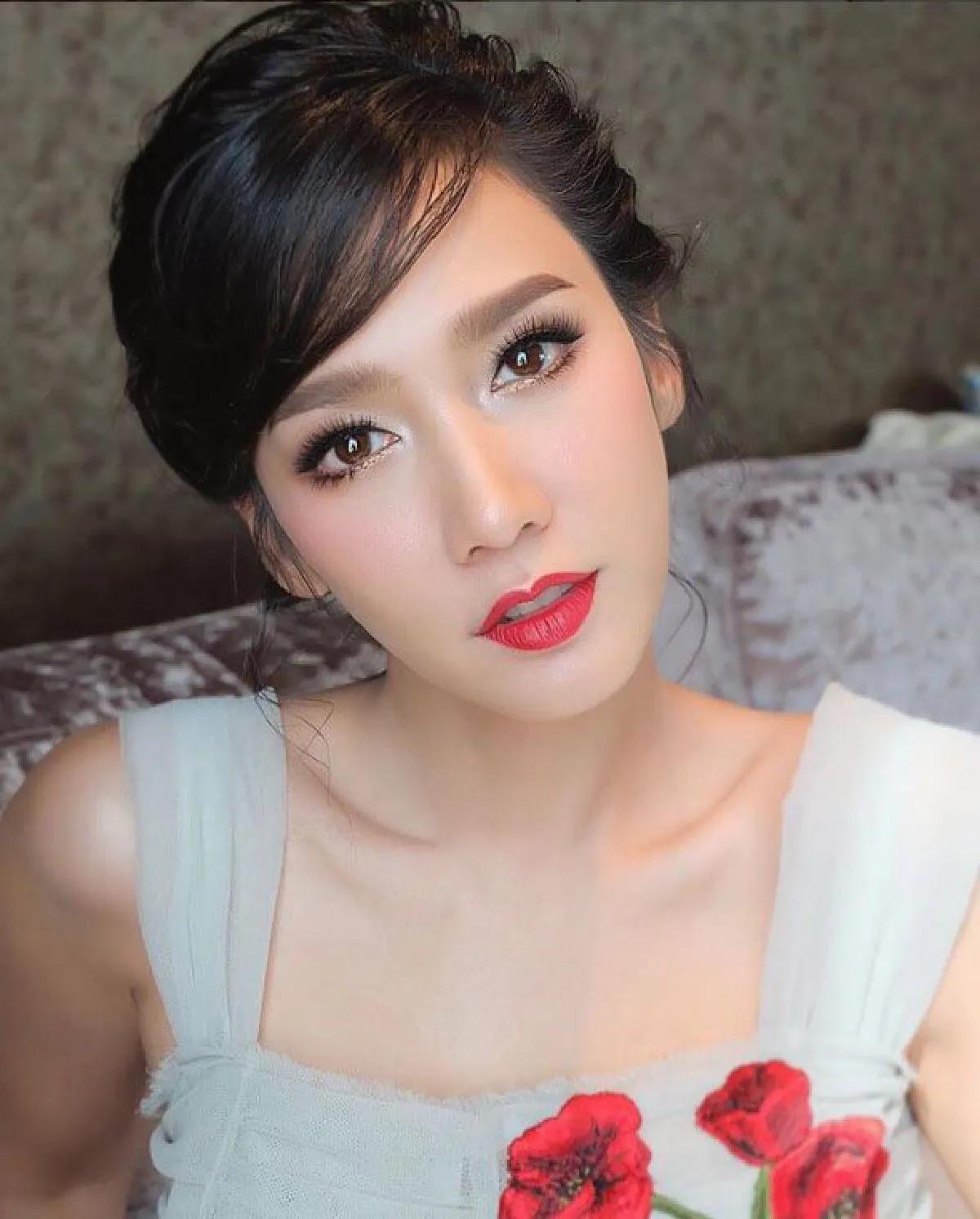 ซุปตาร์หน้าเด็ก "อั้ม พัชราภา” กับลุคแต่งหน้า ที่สวยเกินห้ามใจ