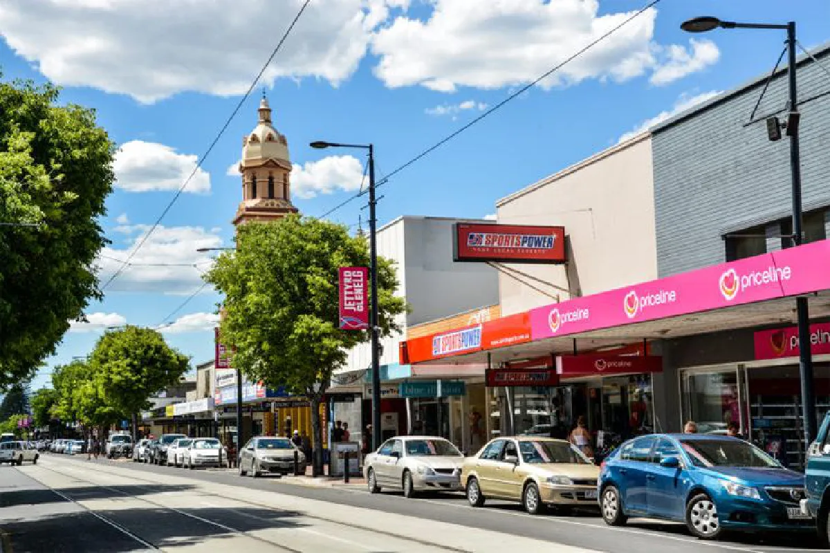 ไม่ใช่แค่สวย แต่ยังรวยด้วยแร่