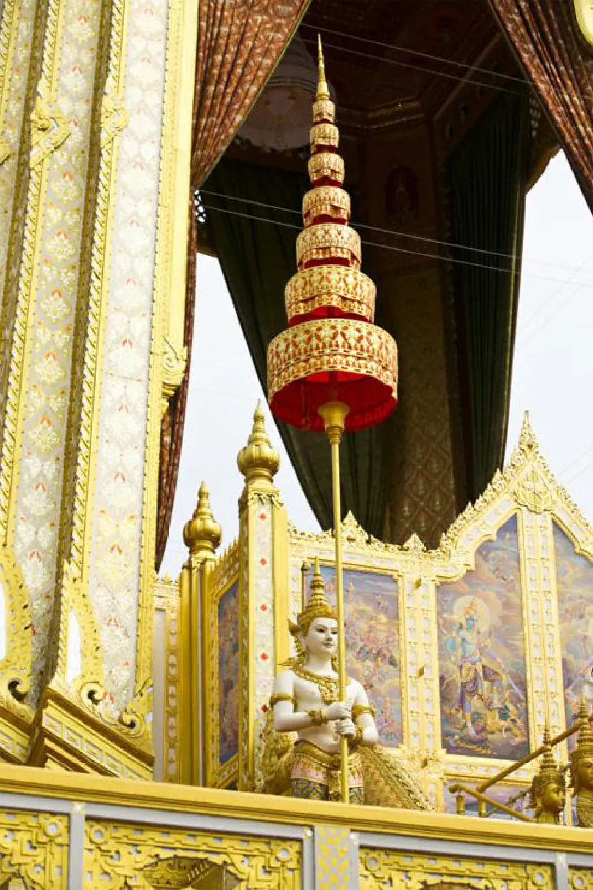 สุดยอดวิจิตรศิลป์ นิทรรศการพระเมรุมาศฯ