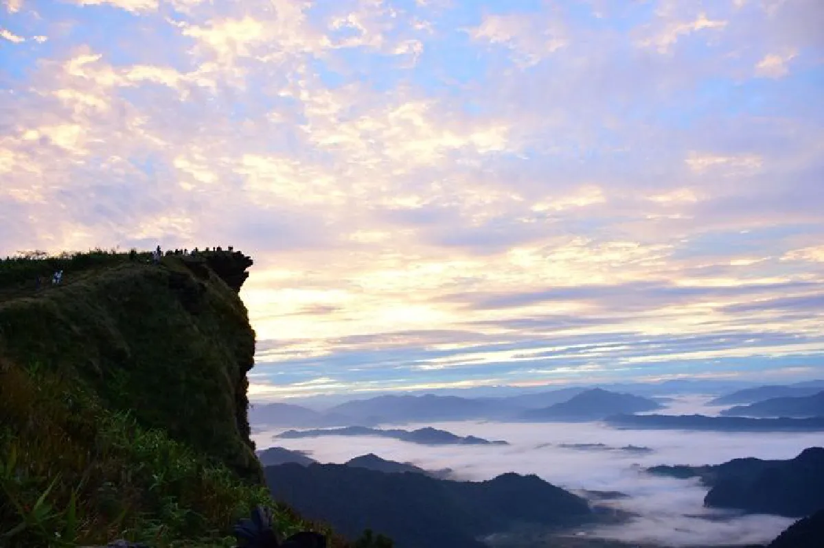 หนาวนี้อีกนาน (มั้ย)