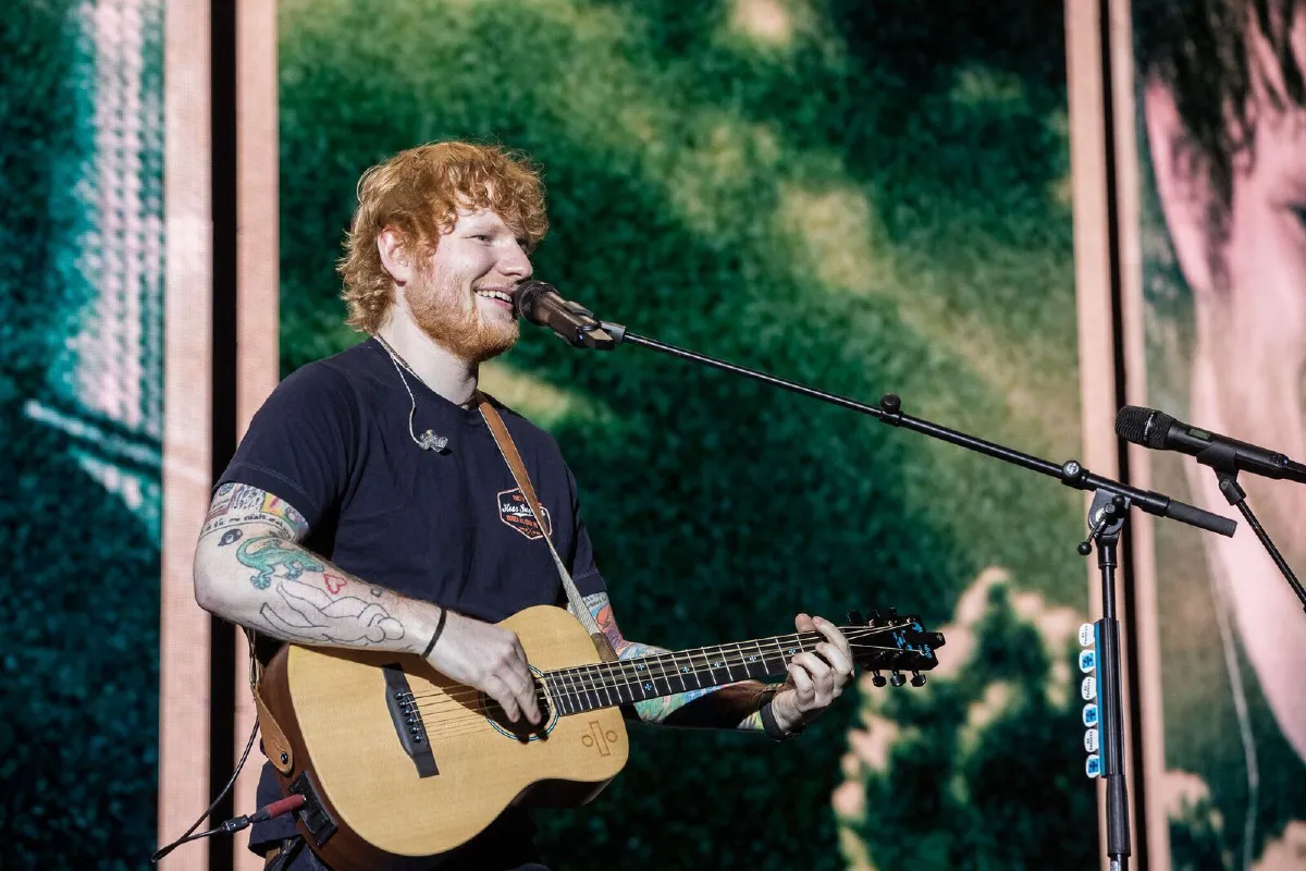 ค่ำคืนสุดเพอร์เฟ็กต์กับผู้ชายเสียงดี เอ็ด ชีแรน