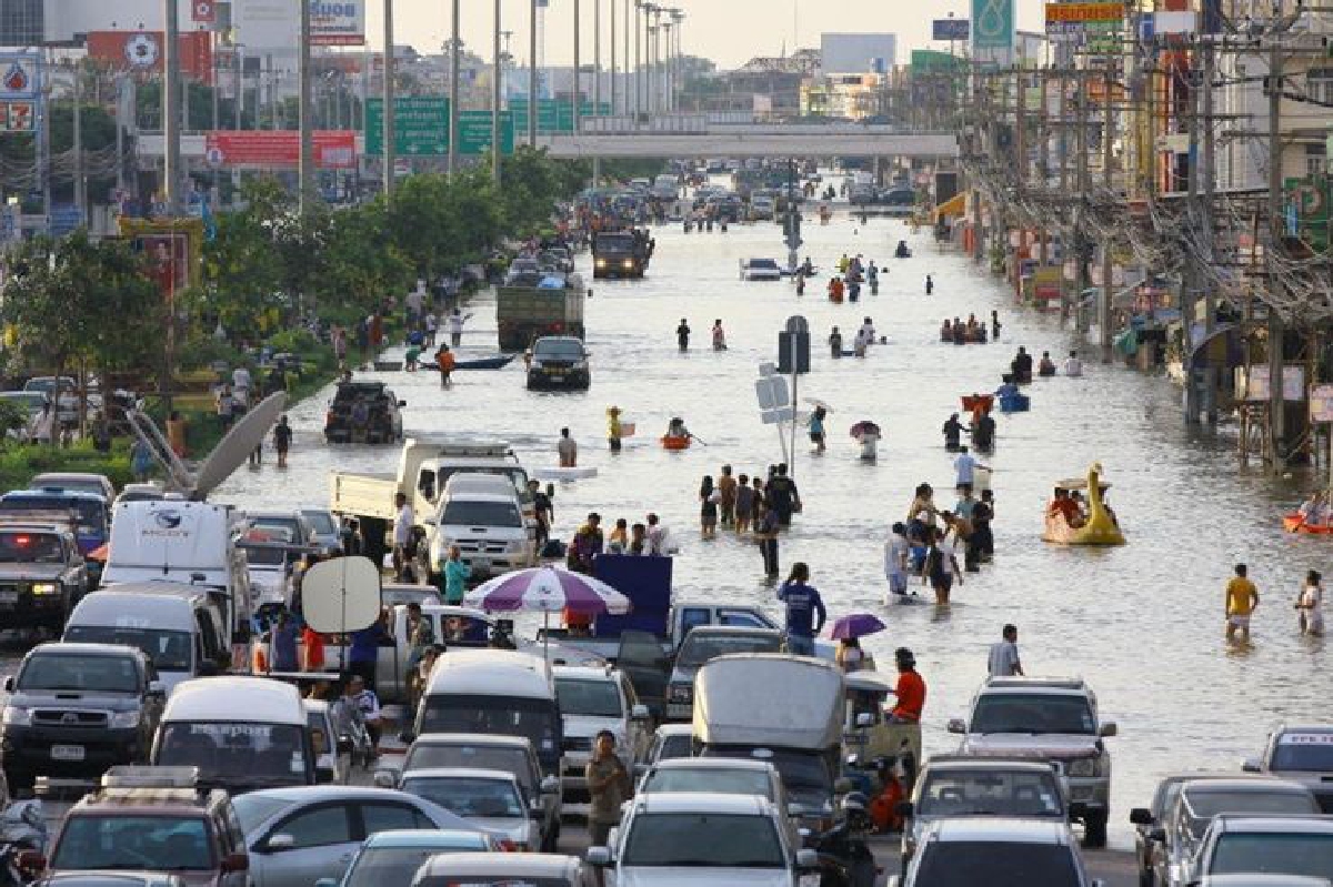 โค้งสุดท้ายประกันยังเหนื่อย โค้งสุดท้ายประกันยังเหนื่อย