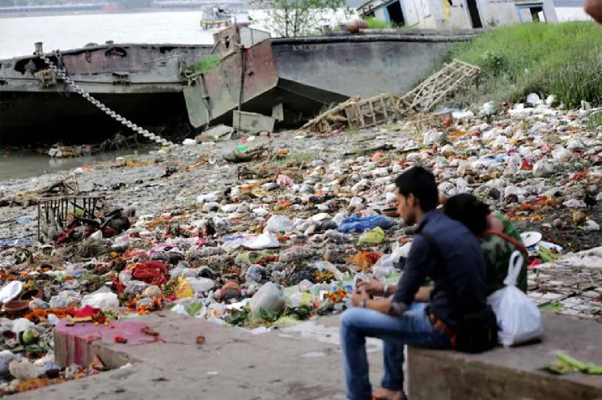 ขยะในน้ำเขตเมือง