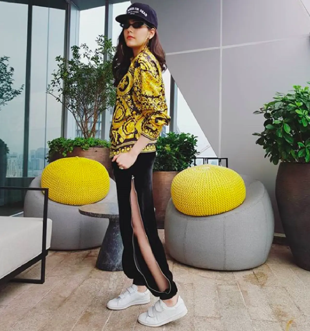 กลับมาทวงบัลลังก์! “ชมพู่” ฟิตหุ่นเป๊ะ หลังคลอดลูกได้แค่ 2 เดือน