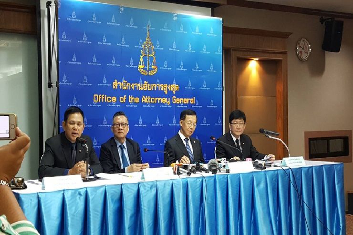 อสส.แถลงยื่นศาลฎีกาฯรื้อ 2 คดี"ทักษิณ" อสส.แถลงยื่นศาลฎีกาฯรื้อ 2 คดี"ทักษิณ"