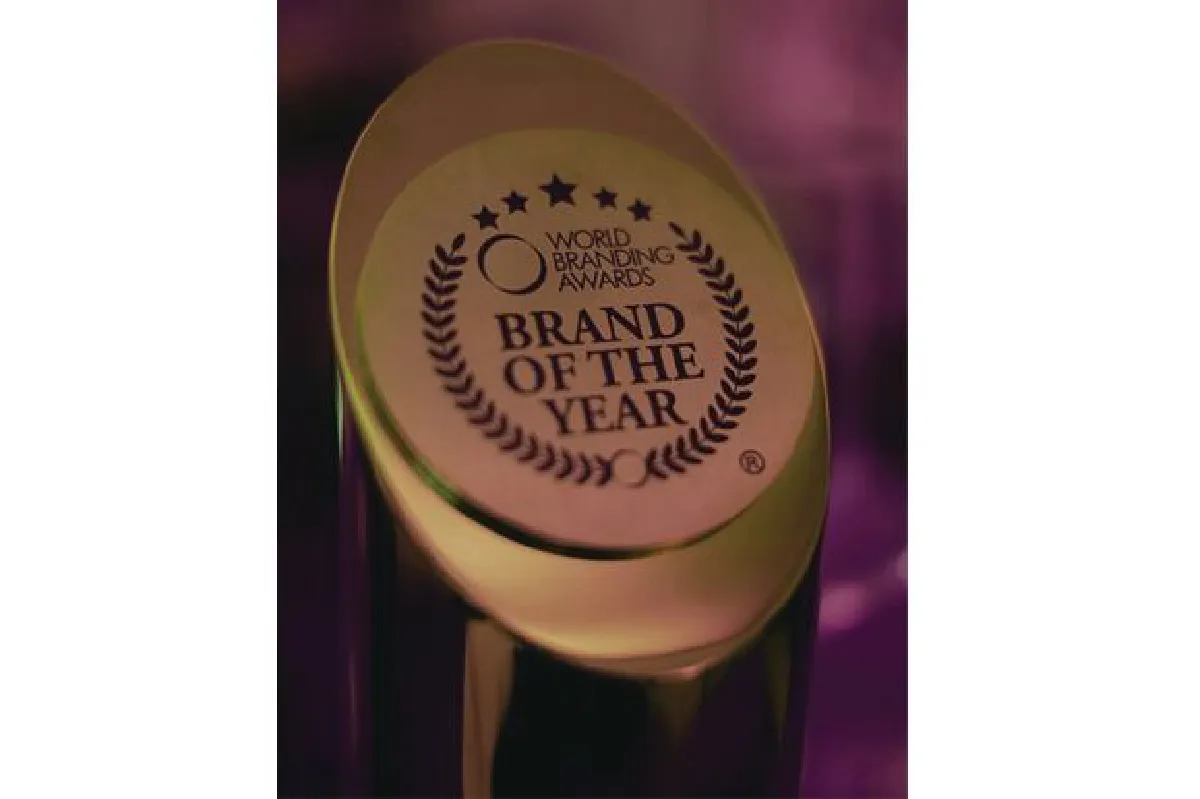 "ทิปโก้" คว้ารางวัล "Brand of the Year 2017-2018" เป็นปีที่ 2 จากการต่อยอดแบรนด์น้ำผลไม้สู่ธุรกิจสุขภาพ