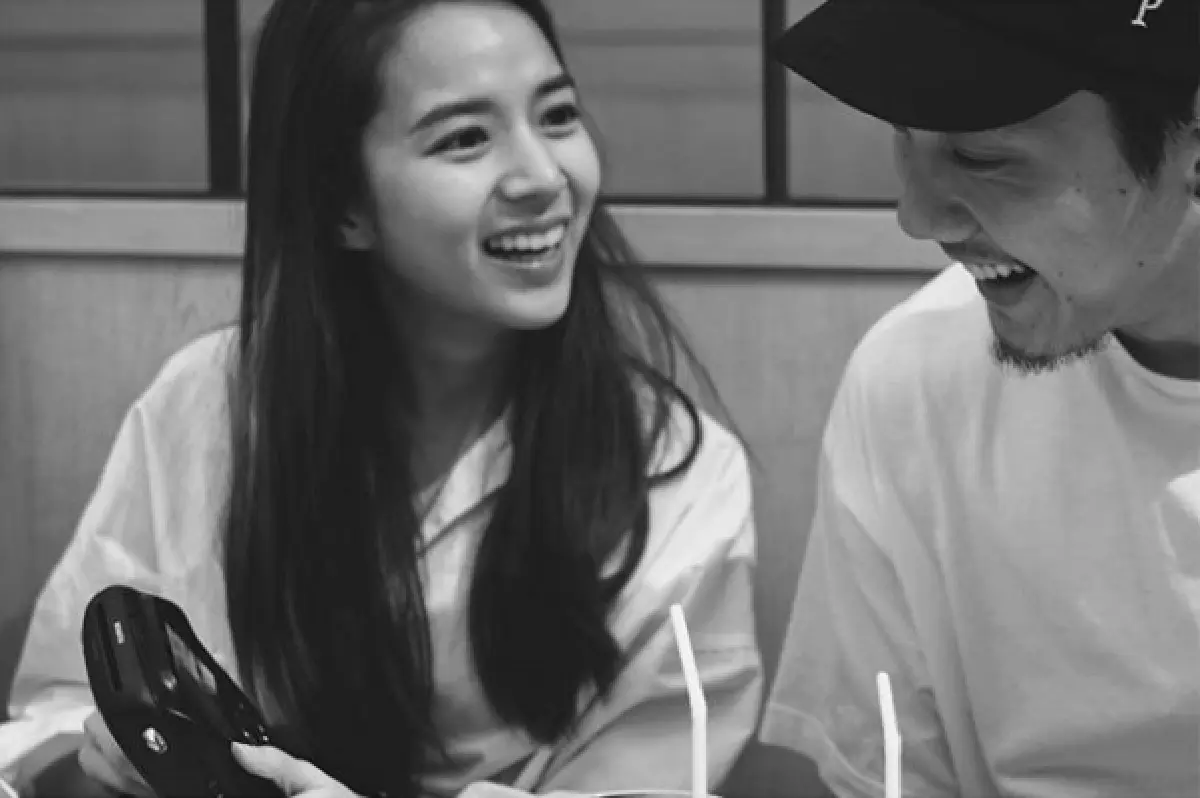 12 ภาพ “ปั๊บ-ใบเตย” คู่รักต่างวัย ที่ลงตัวมากที่สุด