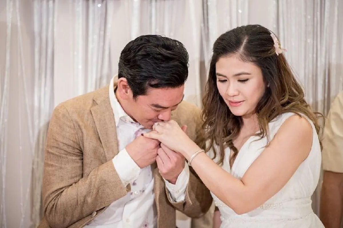 ชาคริต-แอน เปลี่ยนทริปทำงาน..เป็นทริปฮันนีมูนสุดหวาน