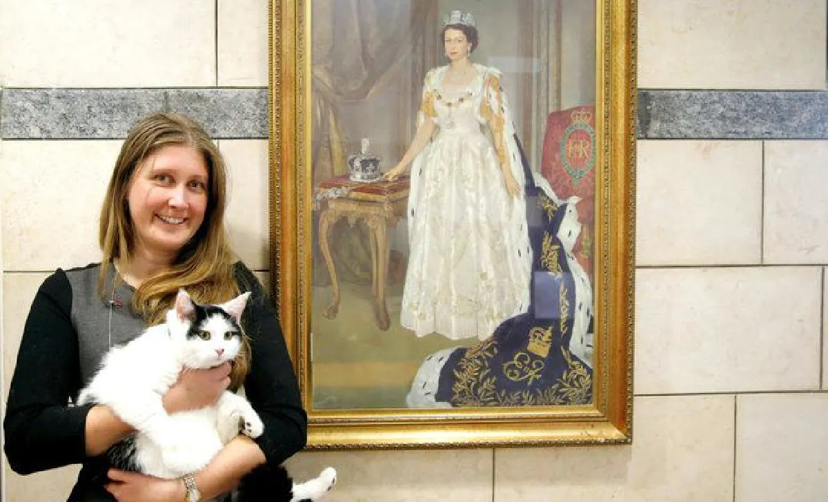 ทูตเหมียว! สถานทูตอังกฤษในจอร์แดนแต่งตั้ง “แมว” เป็นหัวหน้าหน่วยจับหนู