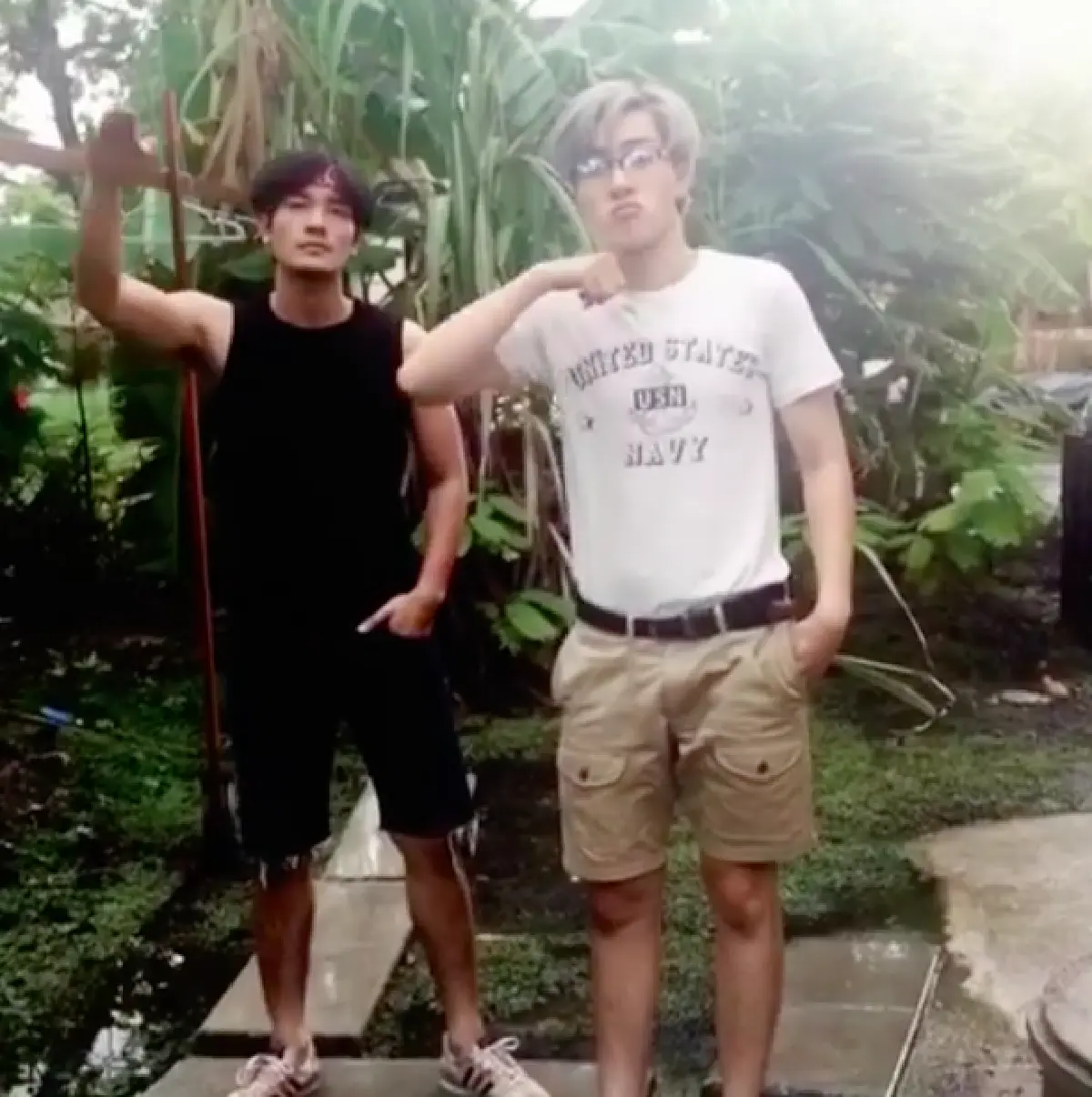 ส่องภาพเบื้องหลัง 7 นักแสดงหนุ่มจากละครที่ทุกคนรอคอย “ล่า”