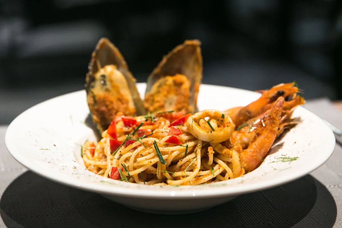 นั่งชิลอย่างมีสไตล์ ที่ ฟอร์ค คาเฟ่