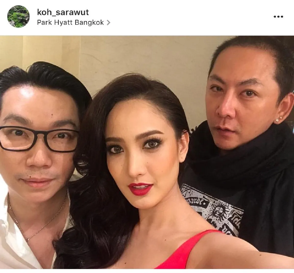 “แต้ว” จัดเต็มกับลุคสุดเผ็ด เดรสสีแดงเพลิง