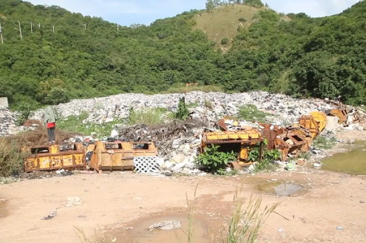 สภาเมืองพัทยาถกเร่งปัญหาขยะเกาะล้าน หลังเข้าขั้นวิกฤตแต่ไร้แนวทางแก้