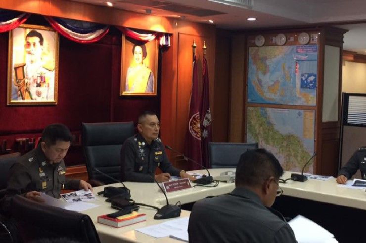ตร.เตรียมเรียกรองปลัดยุติธรรมสอบปมรื้อฟื้นคดีครูจอมทรัพย์ ตร.เตรียมเรียกรองปลัดยุติธรรมสอบปมรื้อฟื้นคดีครูจอมทรัพย์