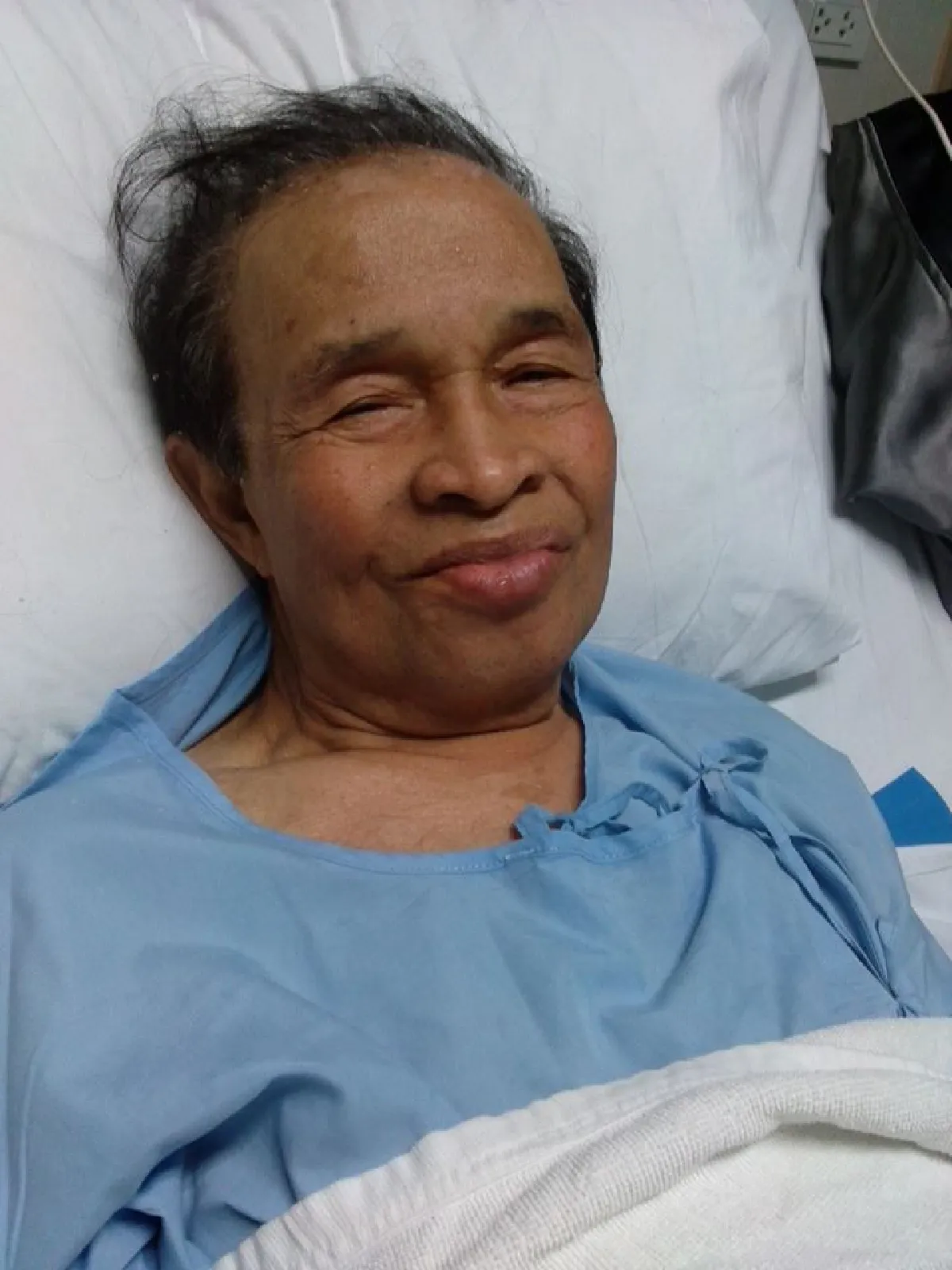 ดาราตลกอาวุโส เพชร ดาราฉาย เสียชีวิตแล้วด้วยวัย 79 ปี