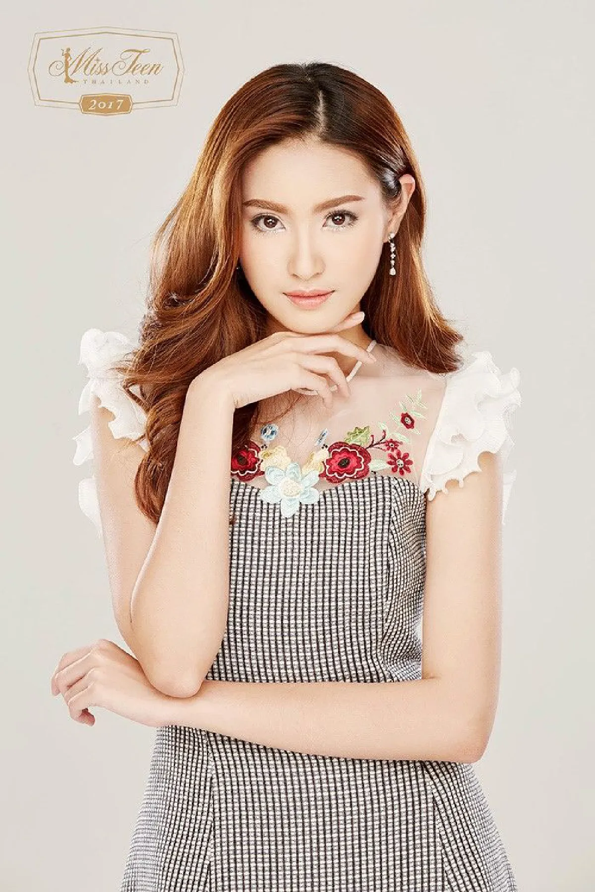 12 ลุคสวยหวานดูดี..รุ่นพี่มิสทีนไทยแลนด์ ถ่ายแฟชั่นสุดเป๊ะ