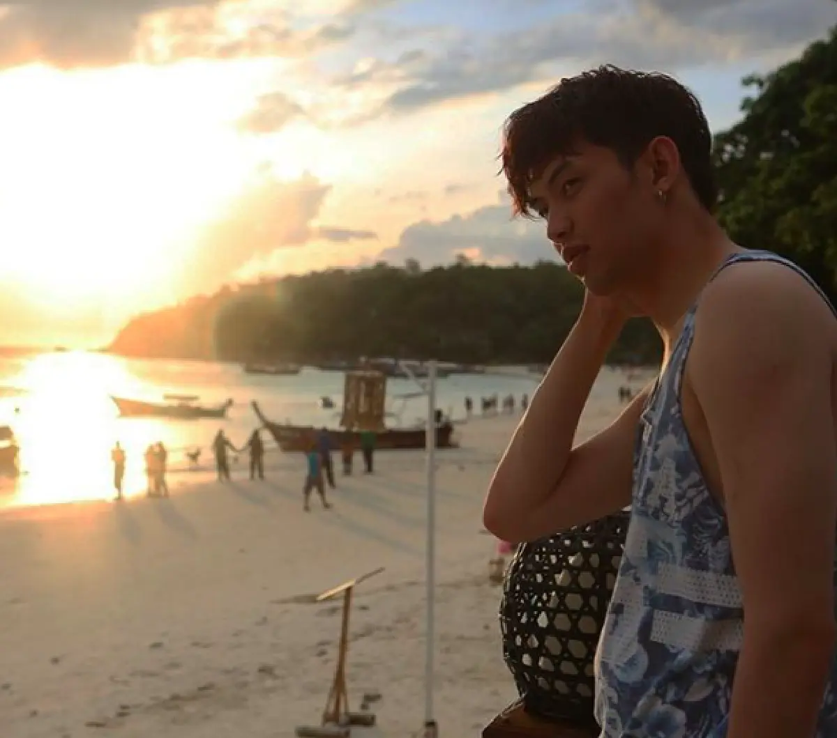 หลีเป๊ะสะเทือน! “ต้นหอม-มะตูม-หนูเล็ก-รัศมีแข” จัดทริปทะเลสุดฮา