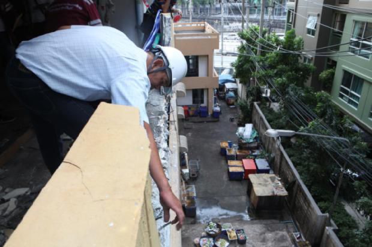 เร่งออกกฎหมายมาตรฐานผนังกั้นรถ เร่งออกกฎหมายมาตรฐานผนังกั้นรถ