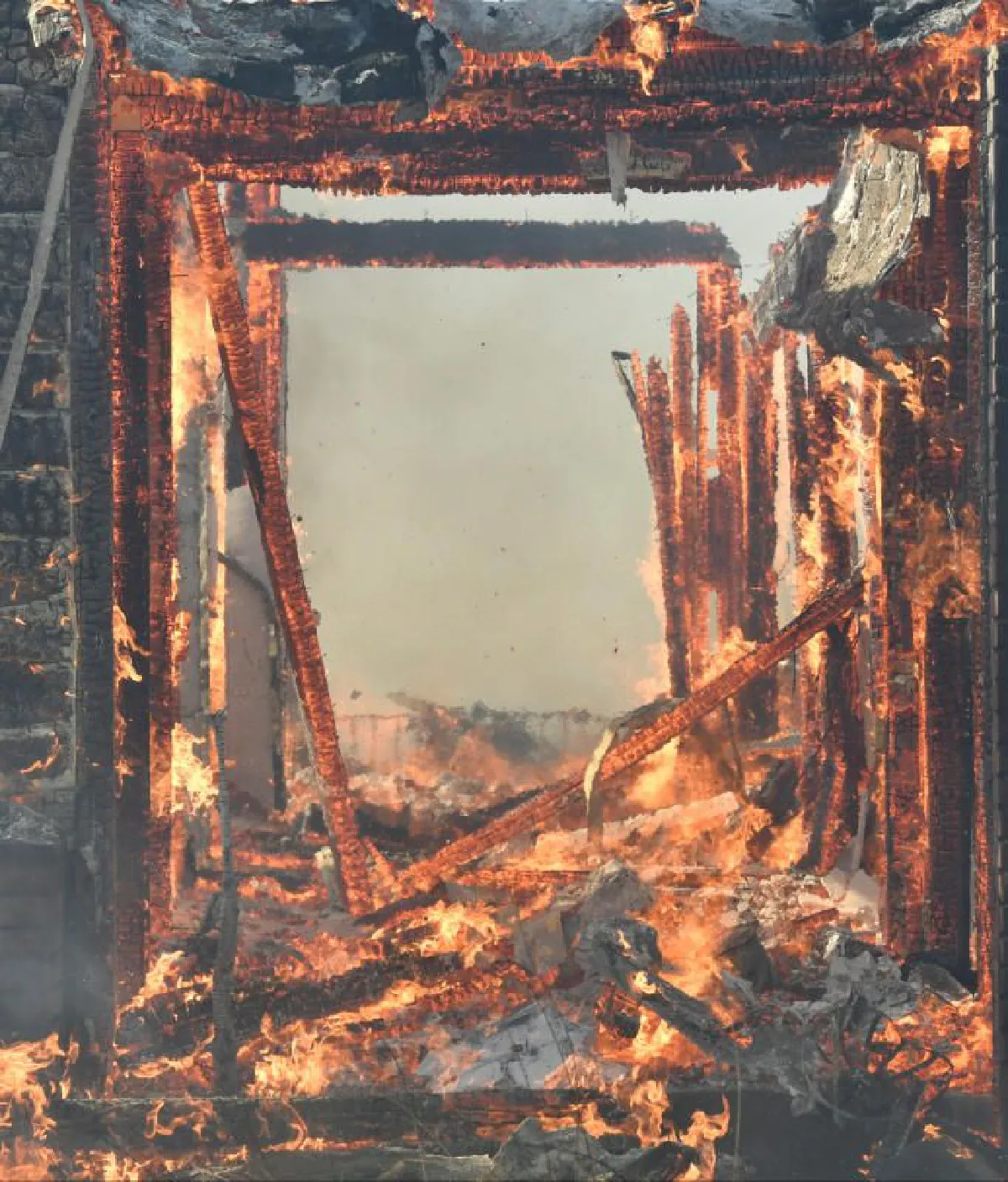 ไฟป่าทำแคลิฟอร์เนียประกาศภาวะฉุกเฉิน อพยพนับหมื่น