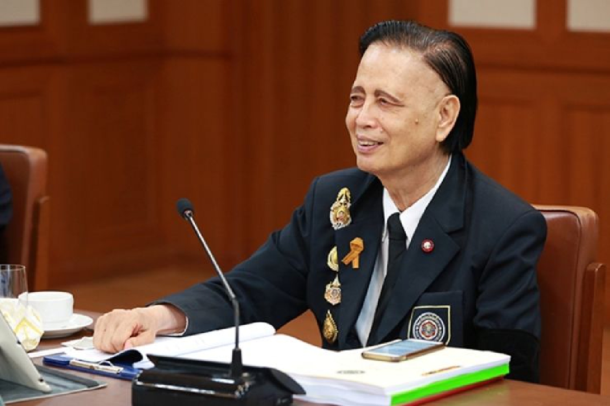 โพลล์เผย76.05เชื่อรุ่นพี่ธำรงวินัยรุนแรงเกินกว่าเหตุไม่เหมาะสม โพลล์เผย76.05เชื่อรุ่นพี่ธำรงวินัยรุนแรงเกินกว่าเหตุไม่เหมาะสม