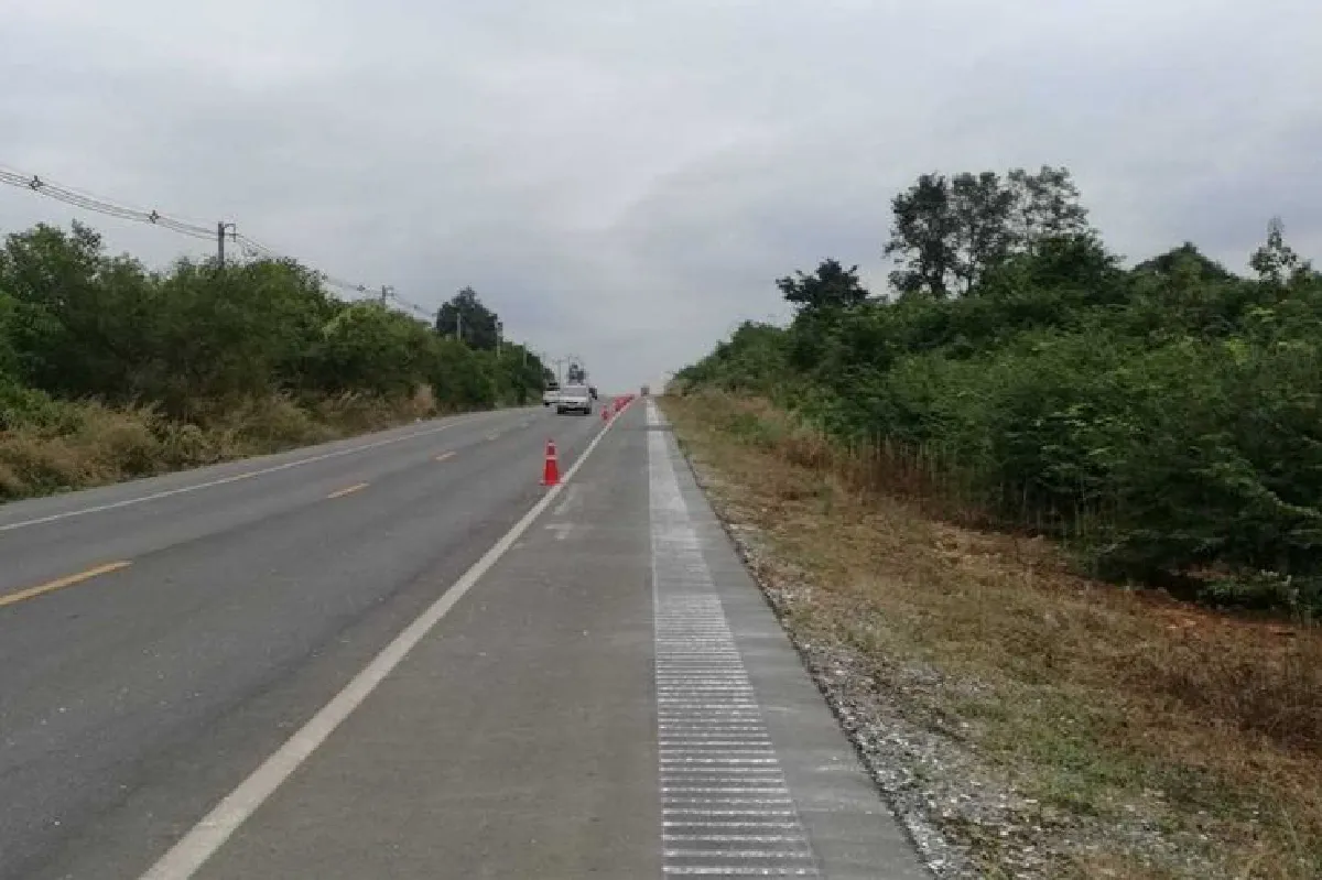 ทางหลวงชนบทเพชรบูรณ์รื้อทิ้งถนนดนตรี