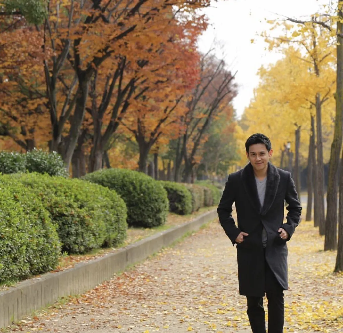 ชีวิตดีที่เจแปน! ฟลุค เกริกพล โพสท่าฮิตปิดตาโชว์แหวนเพชร-นาฬิกาหรู
