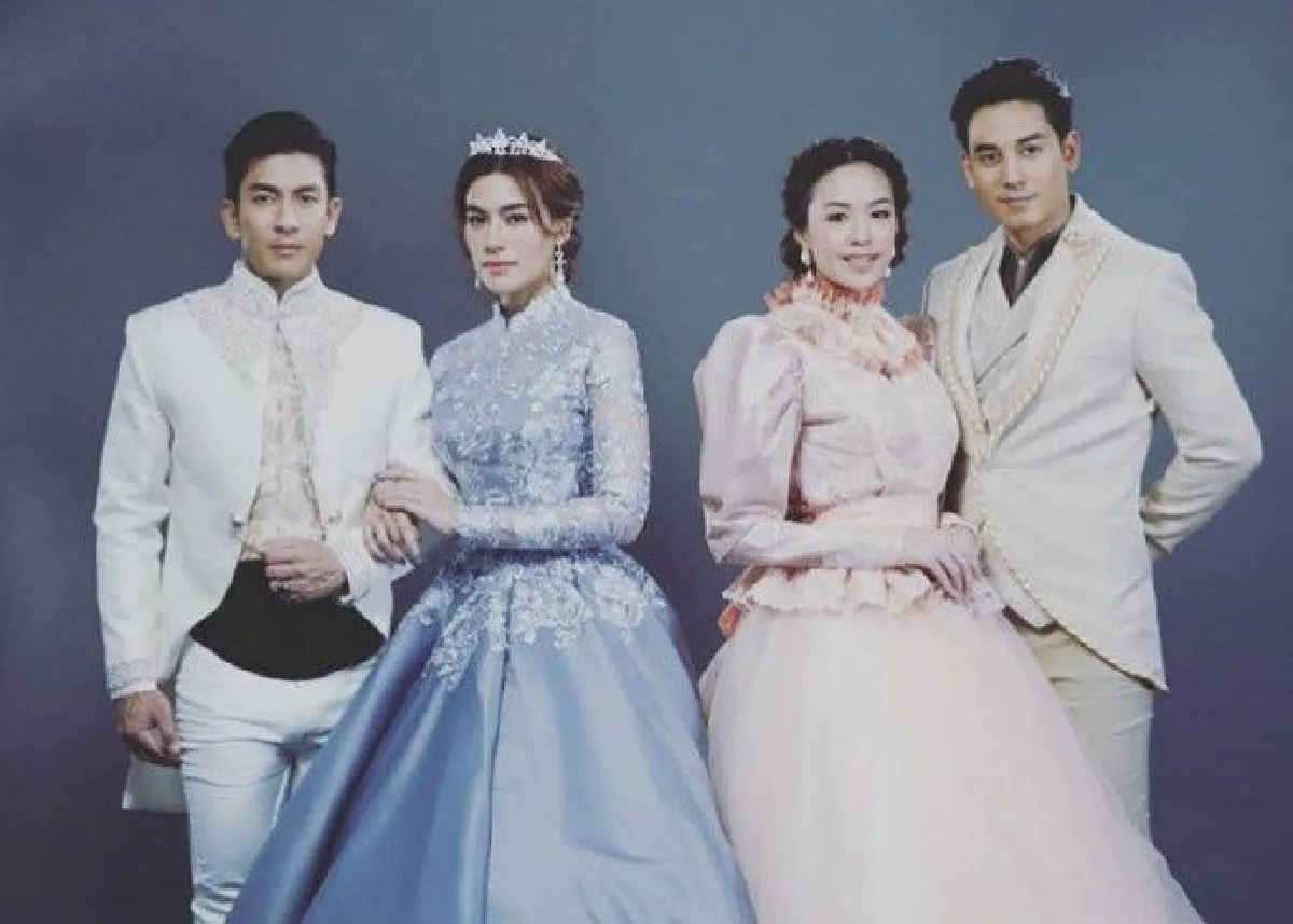 สวยงาม! เผยภาพฟิตติ้งละคร"ดั่งดวงหฤทัย"ติ๊กประกบคู่คิม