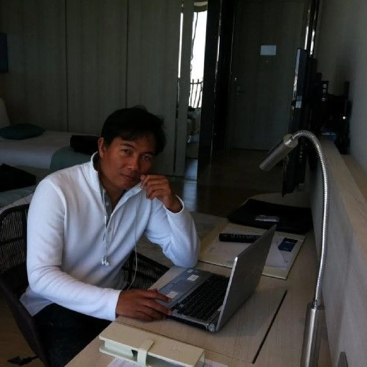 นักเขียนบทละครซัดไวรัล "เจ้านาย" ทำงานร้านค้าบอกขยะแขยง-สร้างภาพ