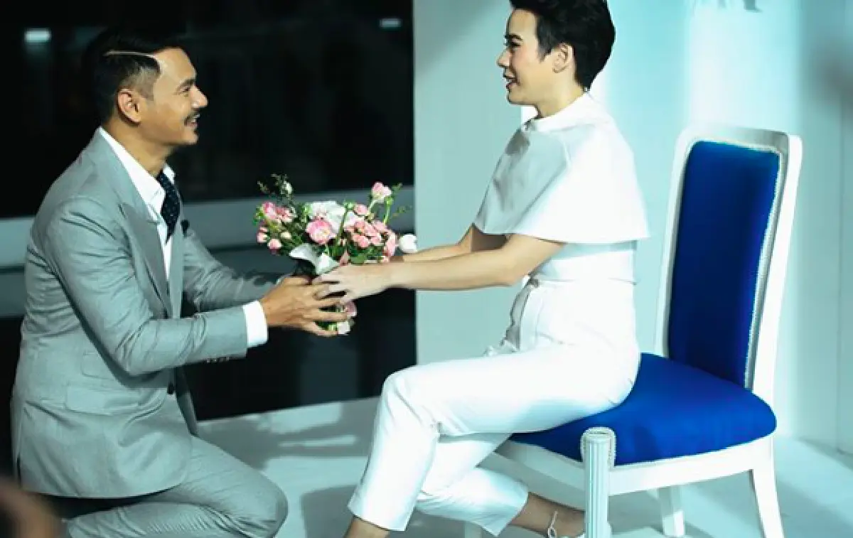 อวดหุ่นแซ่บ “บุ้ง ใบหยก” ทายาทใบหยก ภรรยา “เวฟ สาริน”