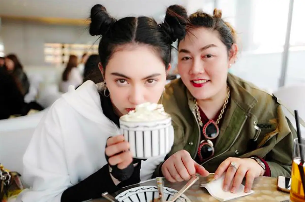 #สวยได้แม่..."ใหม่-น้ำพราว” ความผูกพันธ์ที่เป็นมากกว่าผู้จัดการส่วนตัว