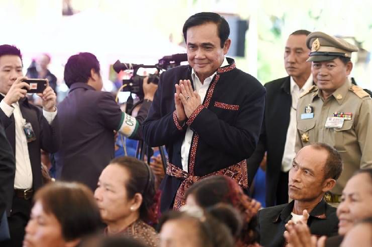 วาระเดินสายลงพื้นที่ หว่านงบชิงมวลชน วาระเดินสายลงพื้นที่ หว่านงบชิงมวลชน