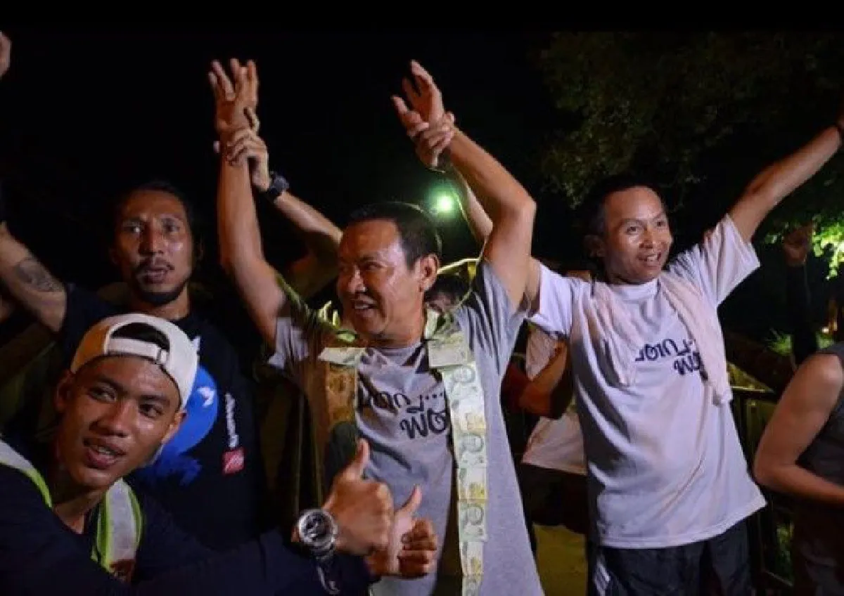 จตุรงค์ มกจ๊ก วิ่งเก็บตกให้พี่ตูนได้ยอดบริจาคกว่า 4 ล้าน