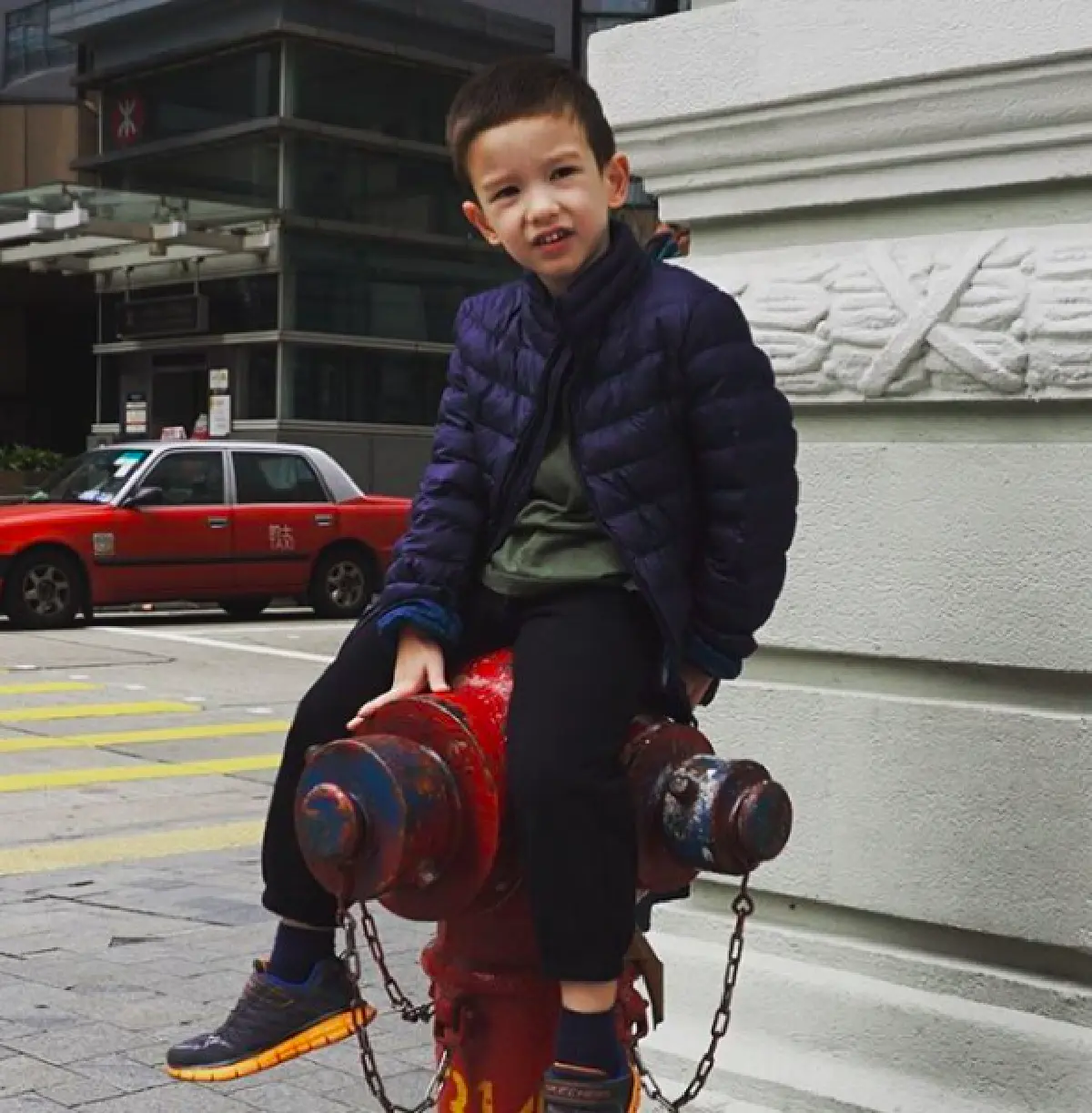 10 ภาพ “น้องวิน” ลูกชายของ "พ่อวิลลี่-แม่เยลหลี” ที่ยิ่งโตยิ่งยิ่งหล่อ