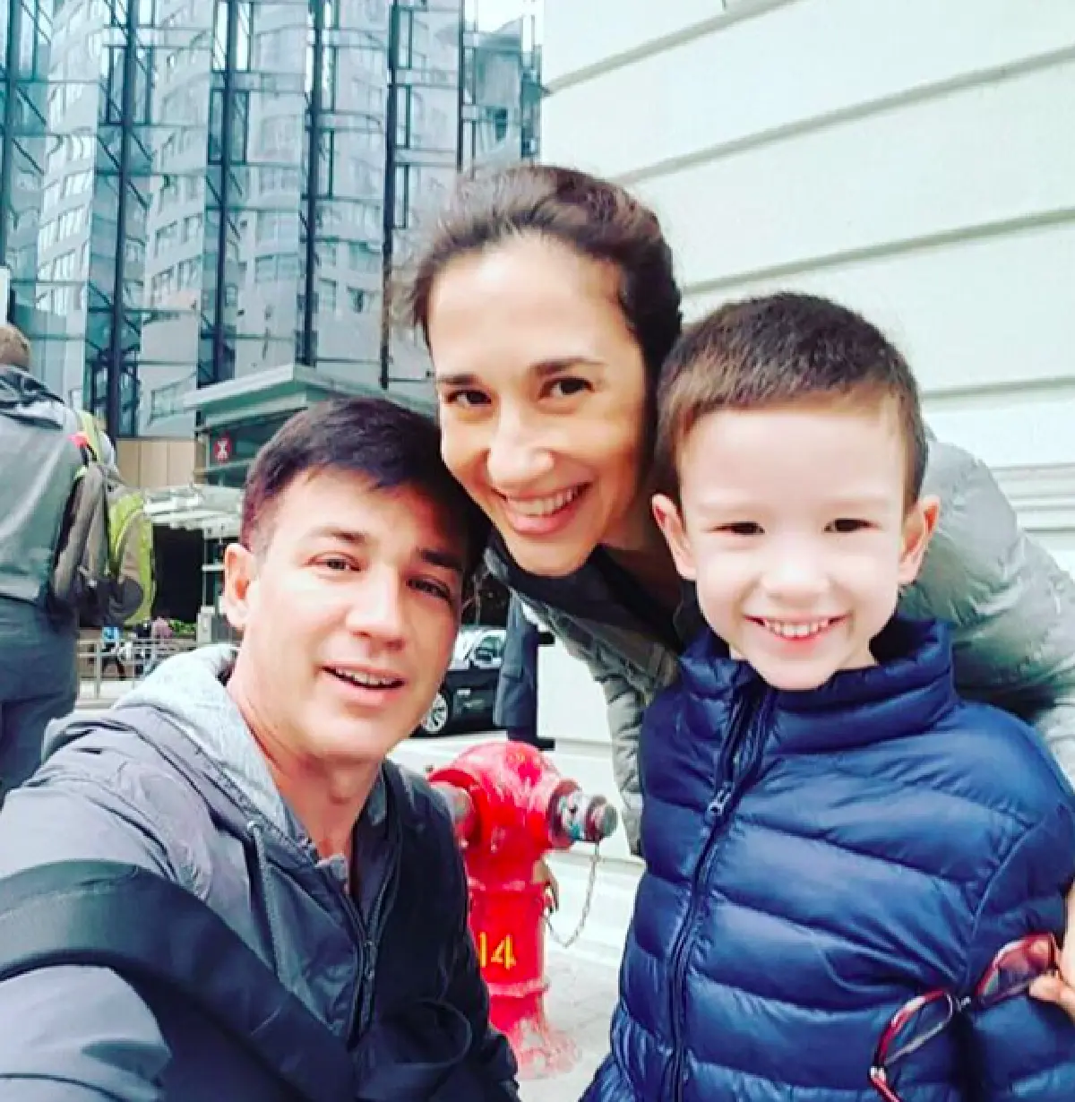 10 ภาพ “น้องวิน” ลูกชายของ "พ่อวิลลี่-แม่เยลหลี” ที่ยิ่งโตยิ่งยิ่งหล่อ