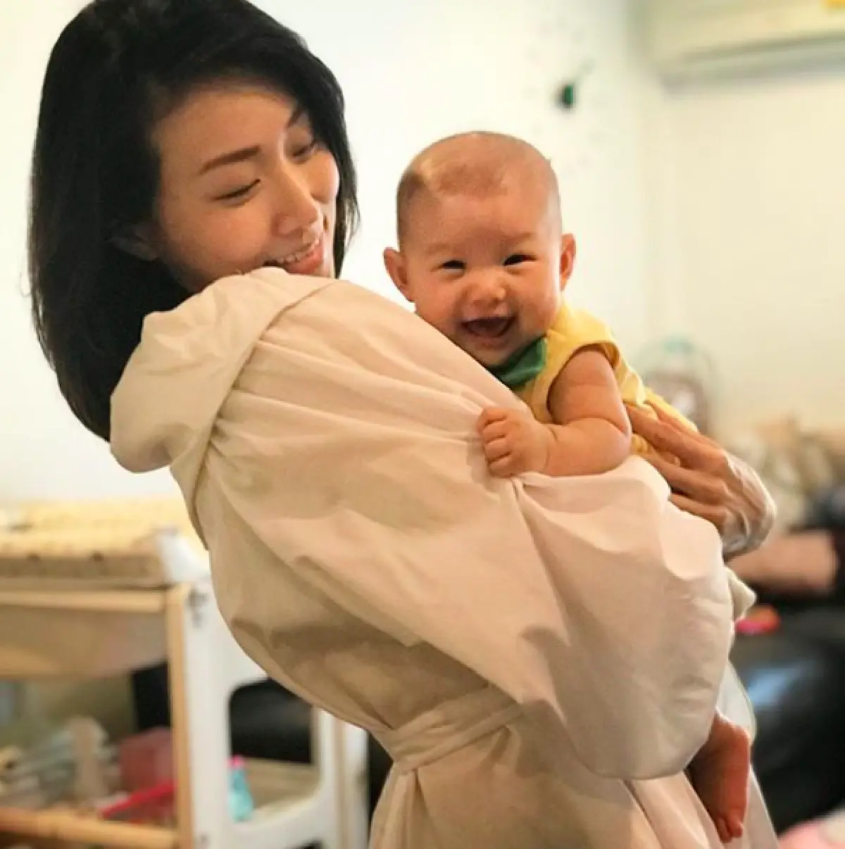 ชมหุ่นสุดแซ่บของ "เบลล์ ไชน่าดอลส์” หลังคลอดลูกคนที่ 2 ได้เพียงแค่ 3 เดือน