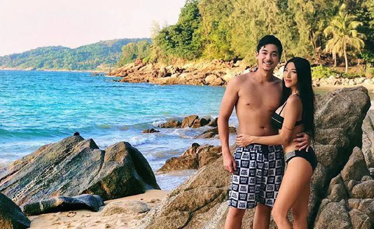 แซ่บจัดเต็มทุกทริป! หวาย ปัญญริสา สวีทแนบชิดแฟนหนุ่มริมทะเล