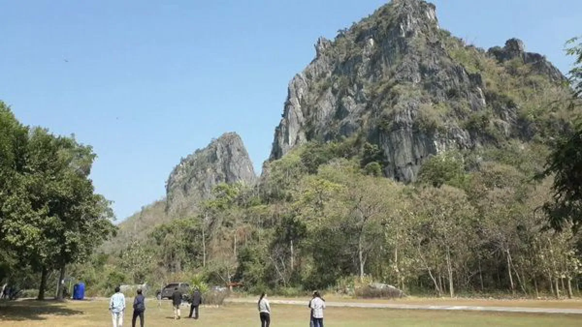 ตะลึง!มูลค้างคาวมีค่านับร้อยล้านเต็มถ้ำเจ้ารามสุโขทัย