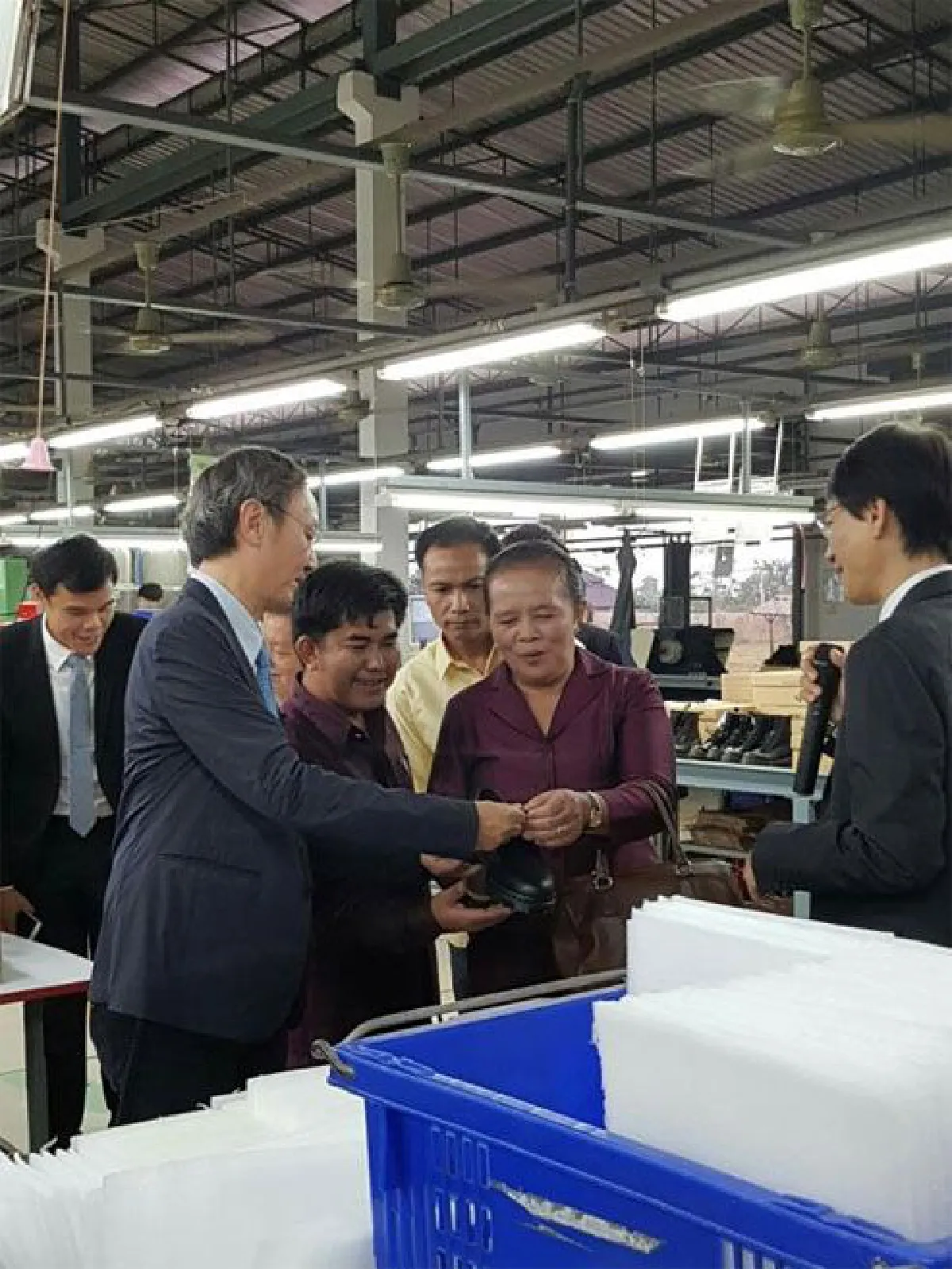 ลาวจับมือซีเคกรุ๊ปพัฒนาแรงงาน ผลิตสินค้ามาตรฐานโลก