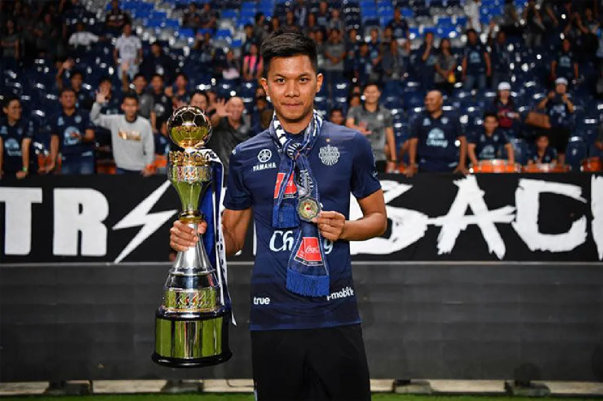 พรรษา เหมวิบูลย์ จากโนเนมสู่แข้งยอดเยี่ยม