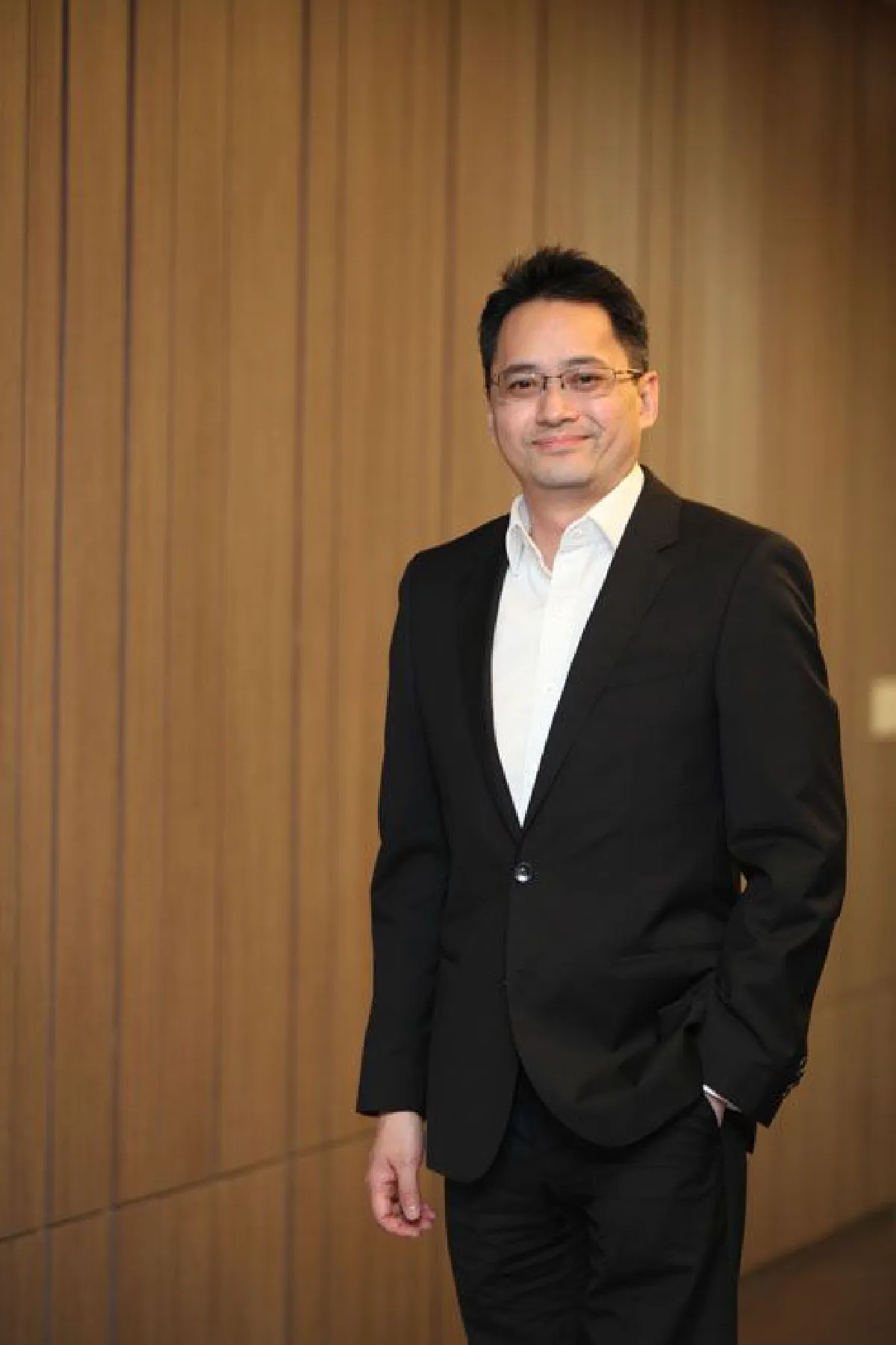 นิทรรศการและ บูชาพระพุทธรูปศักดิ์สิทธิ์ที่พิพิธภัณฑ์