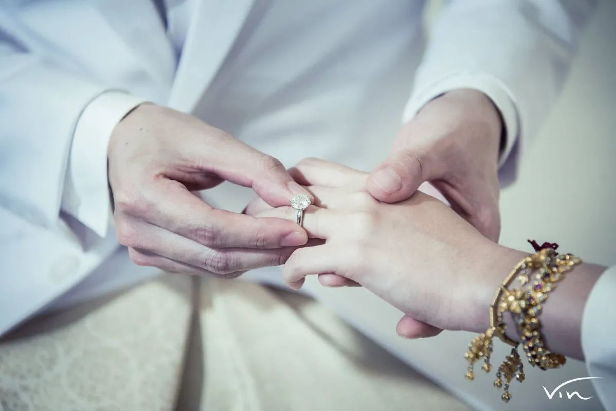 ไม่ธรรมดา!! ซูมแหวนเพชรแต่งงาน 4.1 กะรัต ของ “มาร์กี้”