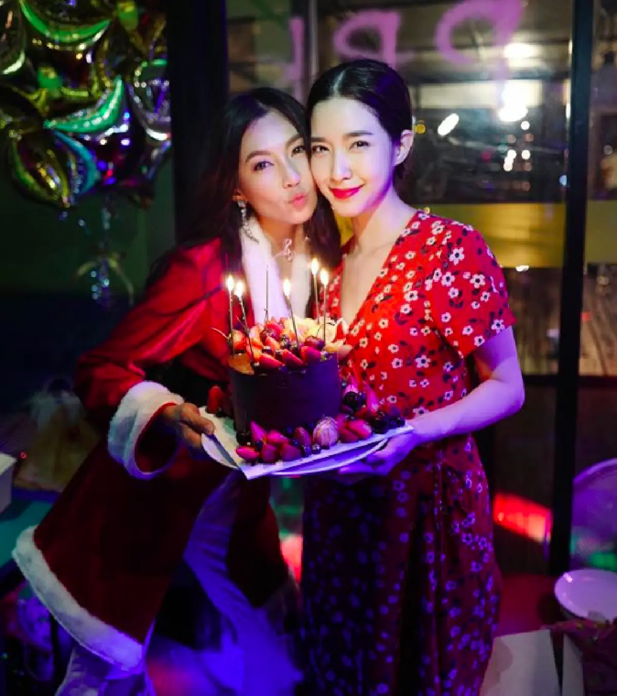 “เบลล่า-โม” จัดปาร์ตี้วันเกิดธีมคริตส์มาส  “เวียร์” ร่วมแจม พร้อมโพสต์ข้อความหวาน