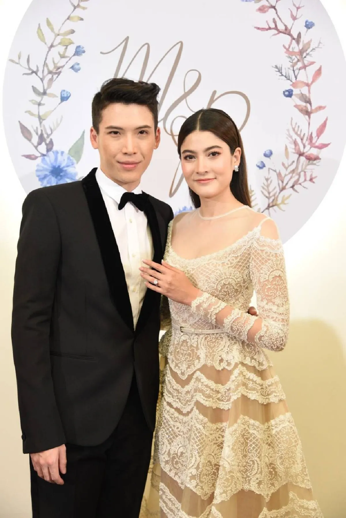 ไม่ธรรมดา!! ซูมแหวนเพชรแต่งงาน 4.1 กะรัต ของ “มาร์กี้”