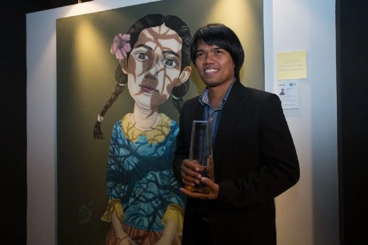 ศิลปินไทย ผลงานจิตรกรรมเด่นคว้ารางวัลชนะเลิศระดับภูมิภาคเป็นครั้งแรก