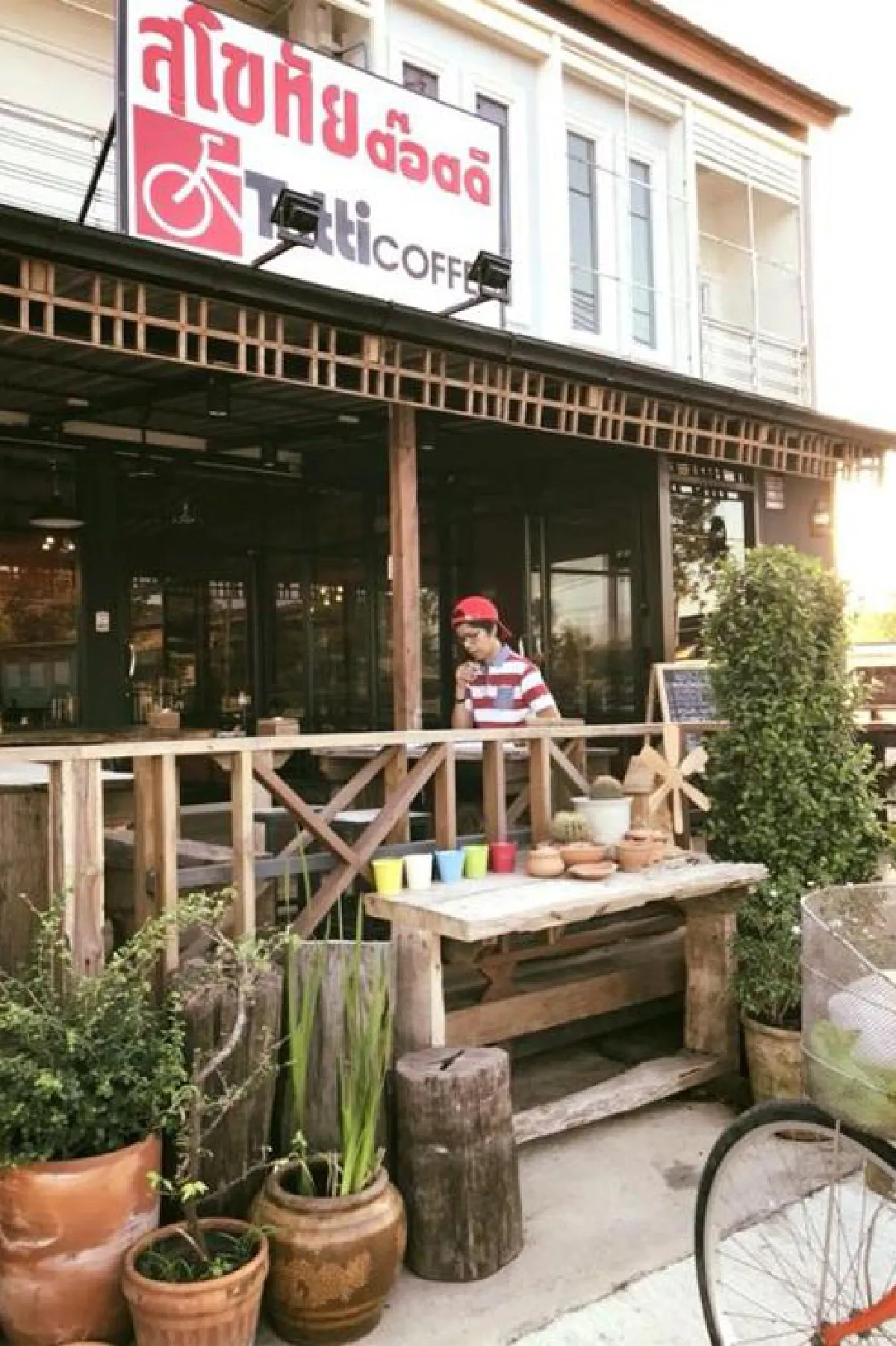 ชิลและชิกกับ... สุโขทัยต๊อตติ